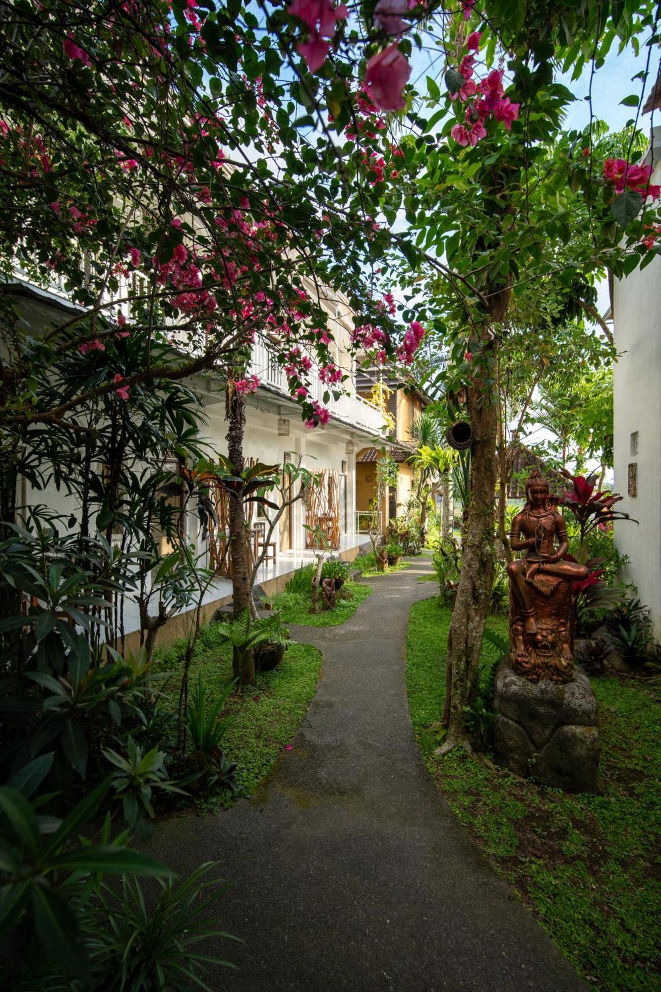 Kubu Sari Ubud Eksteriør billede